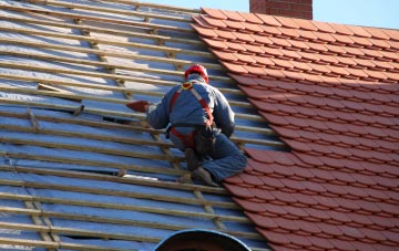 roof tiles Pattishall, Northamptonshire